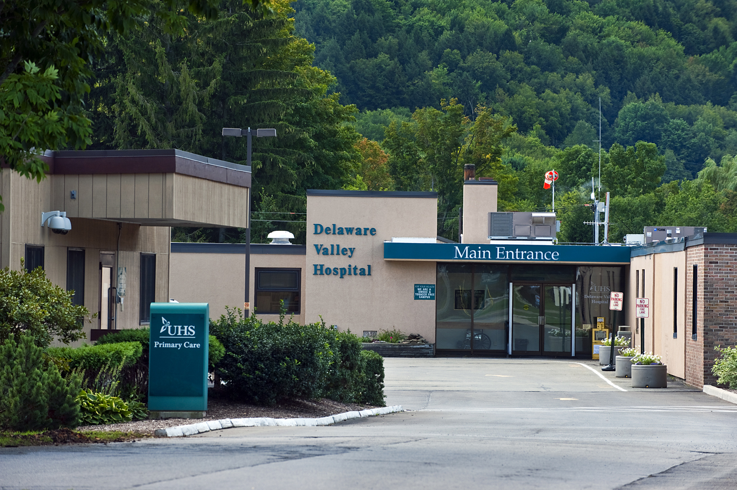 	Delaware-Valley-Hospital.jpg